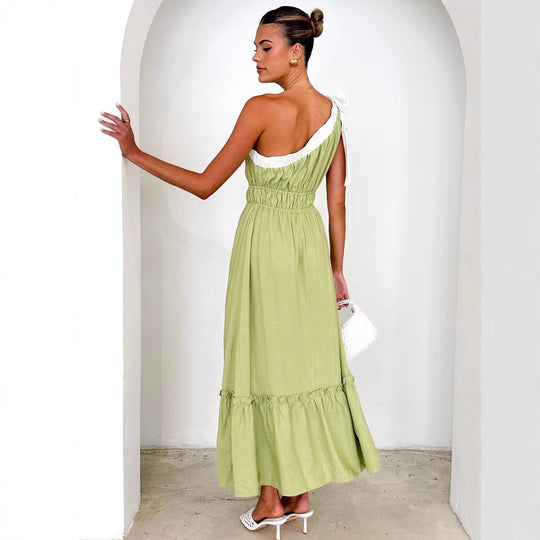 Damen Maxikleid mit asymmetrischem Schulterdesign und fließendem Faltenrock EB