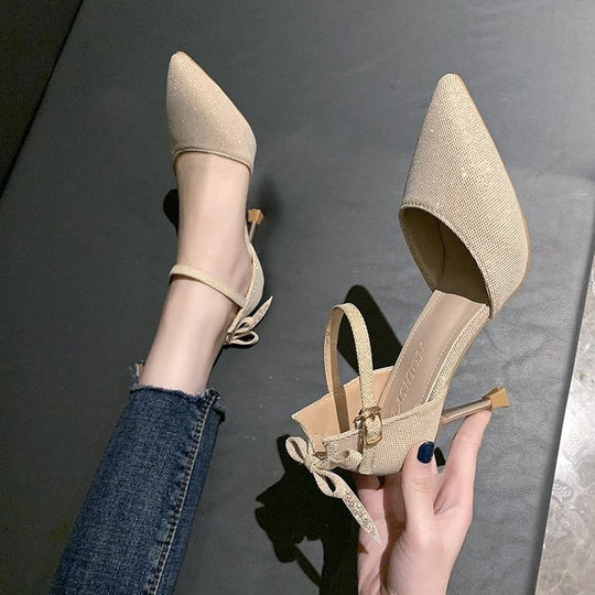 Damen elegante Pumps mit festem Knöchelriemen und spitz zulaufender Spitze EB