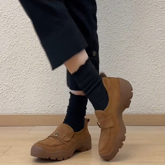 Damen Komfortable Mokassins mit elegantem Blütenakzent EB