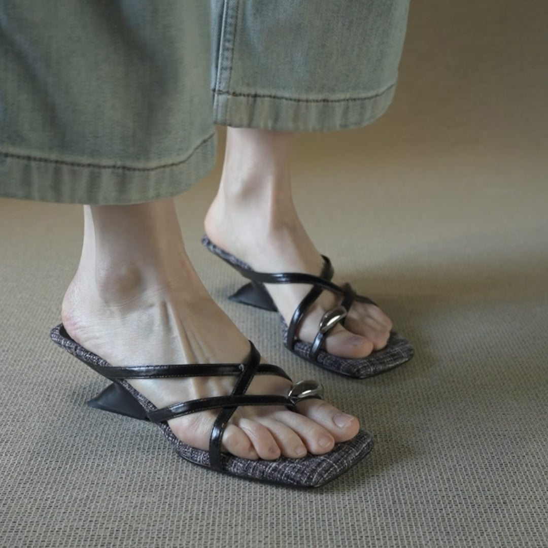 Damen Slingback-Pantoletten mit modischem Design und elegantem Absatz EB