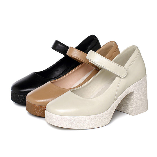 Damen Plateau Pumps mit verstellbarem Riemen und strukturiertem Blockabsatz EB
