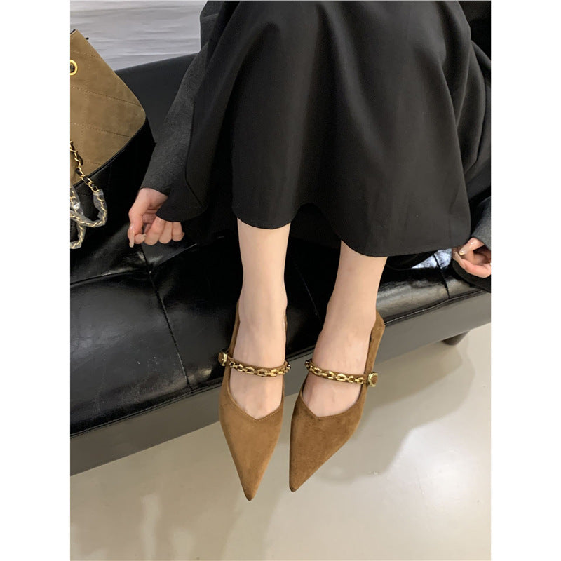 Damen spitze Pumps mit dekorativer Kettenapplikation EB
