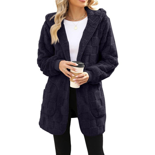 Damen nan kuschelige Kapuzen-Longjacke aus Teddyfleece mit aufgesetzten Taschen und strukturierter Karooptik EB