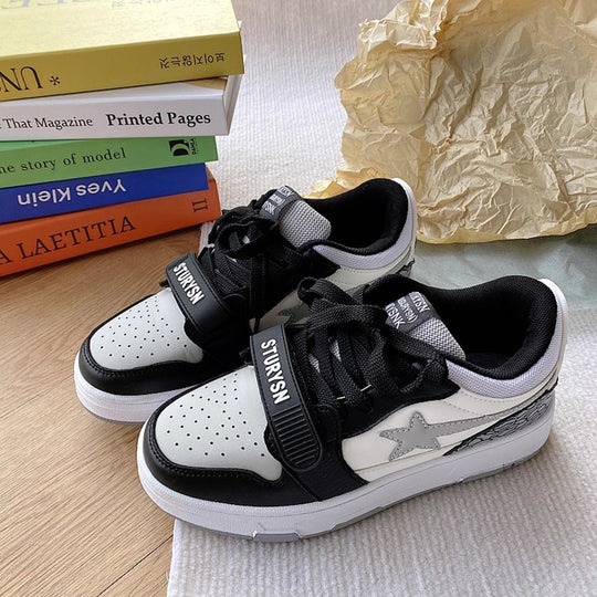 Damen Sneakers mit doppeltem Klettverschluss und atmungsaktiver Obermaterialstruktur EB