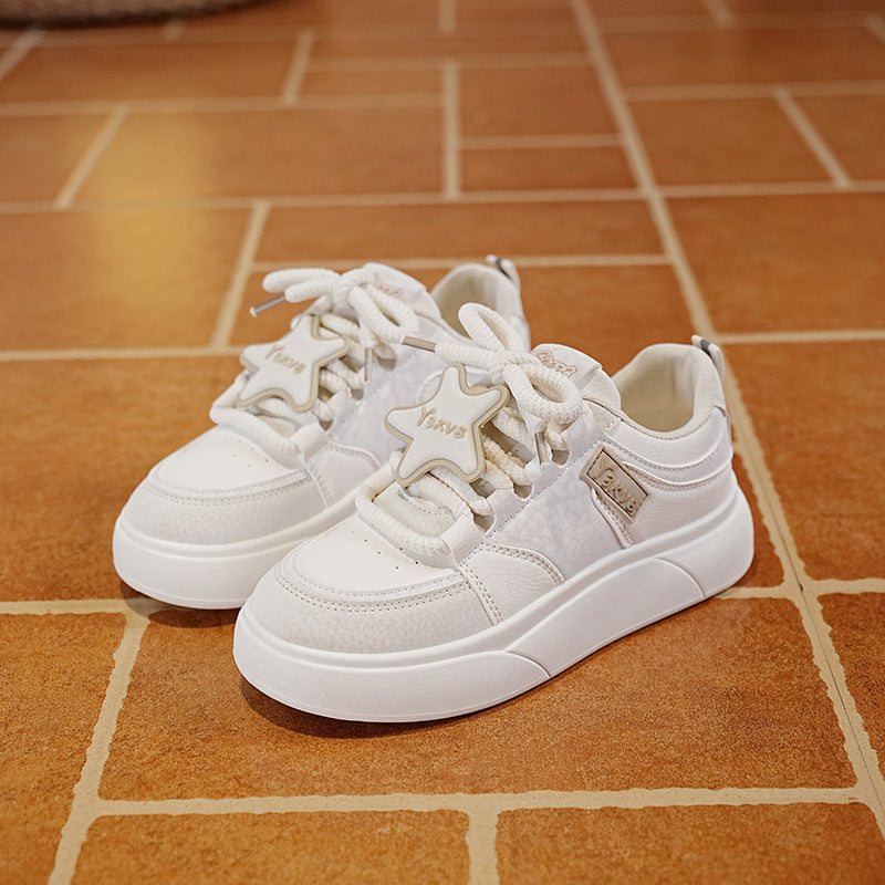 Damen Sportliche Sneakers mit dekorativen Akzenten EB