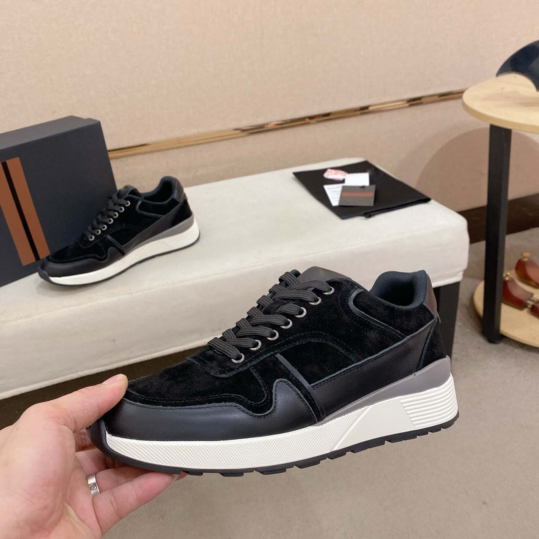 Damen Komfortable Sneaker mit modischem Wildleder-Obermaterial EB