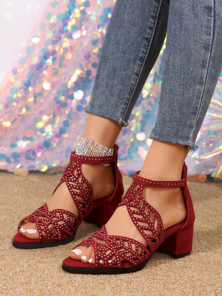 Damen Elegante Sandalen mit glamourösem Strassdetail und modischem Riemendesign EB
