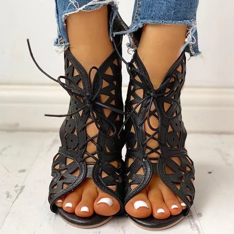 Damen Schnürsandalen mit luftiger Cut-Out-Optik und rutschfester Sohle EB