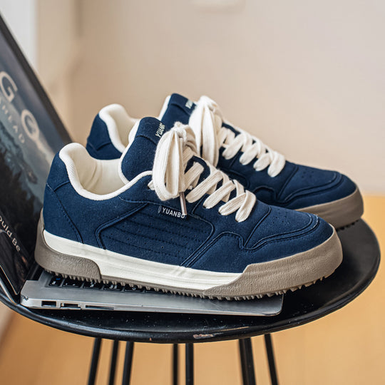 Damen Sportliche Sneakers mit atmungsaktivem Veloursleder und rutschfester Sohle EB