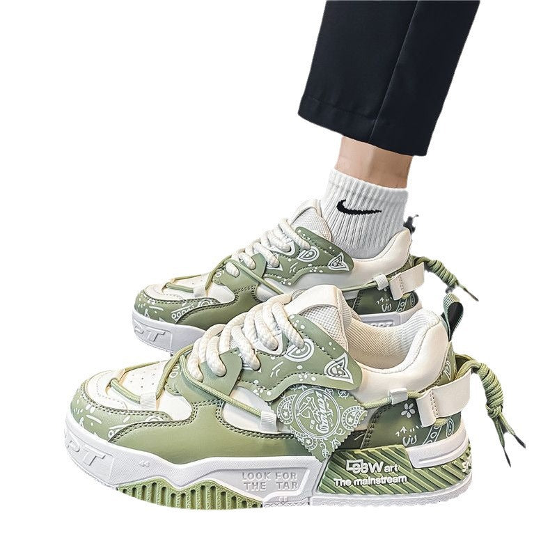 Damen modische Sneakers mit einzigartigem Design und innovativen Designelementen EB