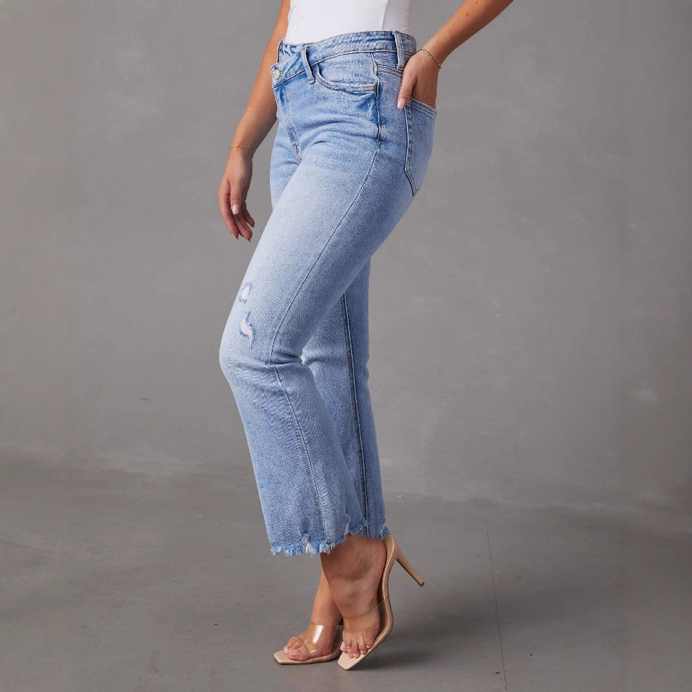 Damen Flared Jeans mit fransigen Säumen und modischem Distressed-Effekt EB
