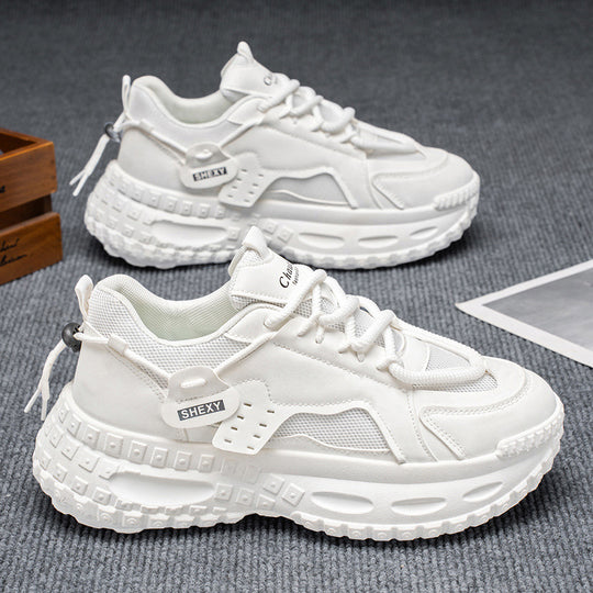 Damen Sportliche Sneakers mit luftiger Mesh-Oberfläche und dämpfendem Sohlenprofil EB