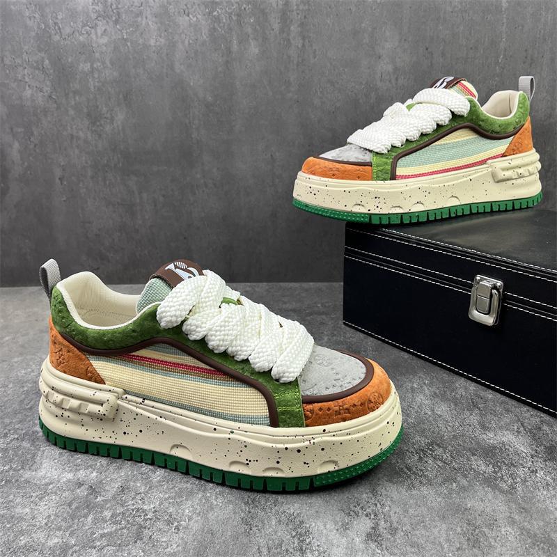 Damen Trendige Chunky Sneakers mit lebhaftem Design und strapazierfähigen Materialien EB