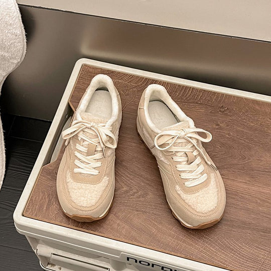 Damen sportliche Sneaker mit kuscheligem Fellkragen und rutschfester Gummisohle EB