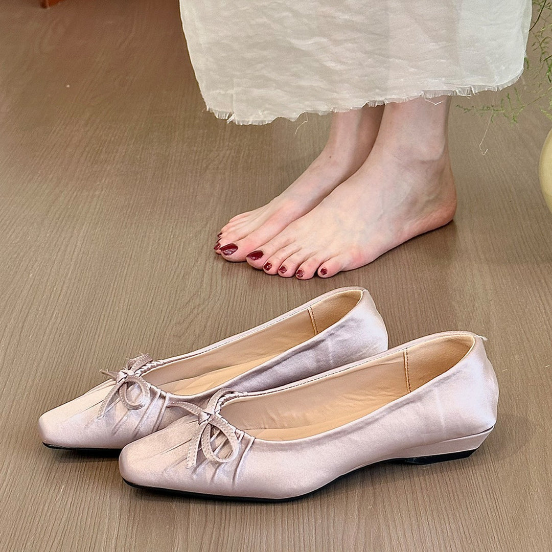 Damen Ballerina-Schuhe mit dekorativem Schleifenakzent und weicher Innensohle EB