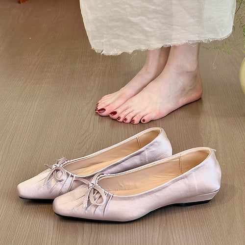 Damen Ballerina-Schuhe mit dekorativem Schleifenakzent und weicher Innensohle EB