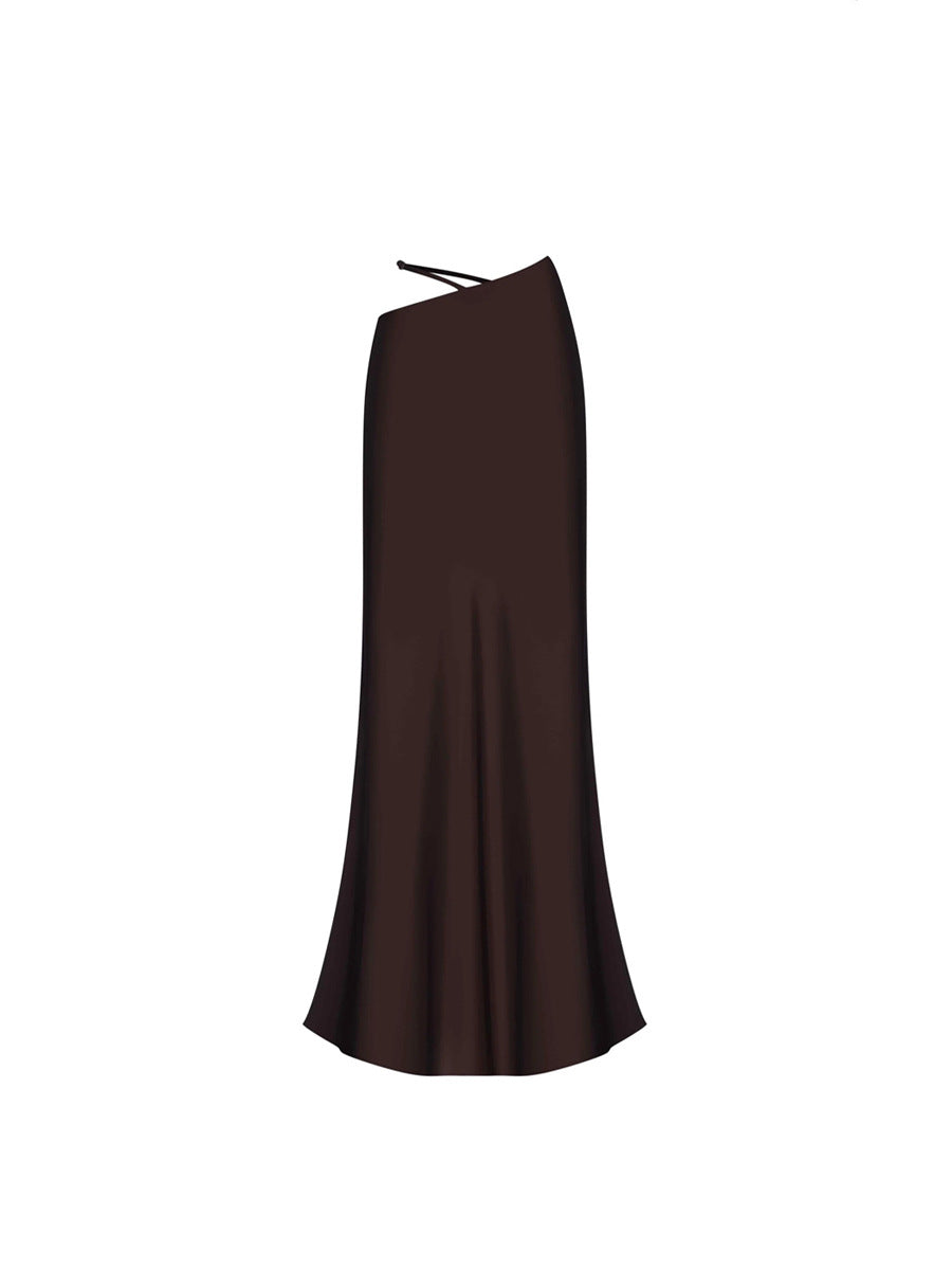 Damen Elegantes Maxikleid mit schulterfreiem Design und seidigem Finish EB