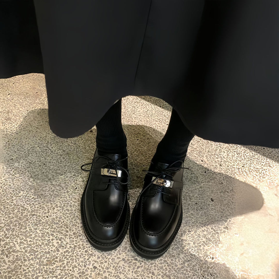 Damen elegante Mokassins mit dekorativem Schnallenverschluss EB