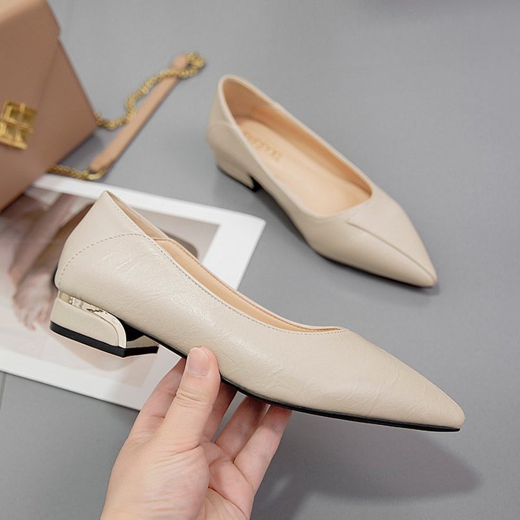 Damen Spitzen Ballerinas mit elegantem Blockabsatz EB