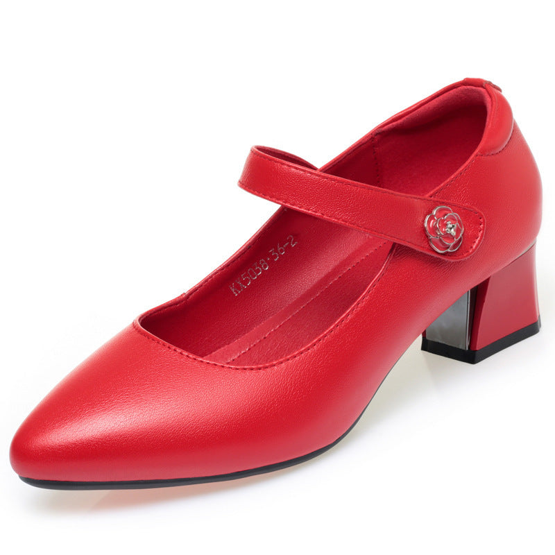 Damen Pumps mit Riemen und elegantem Absatz EB
