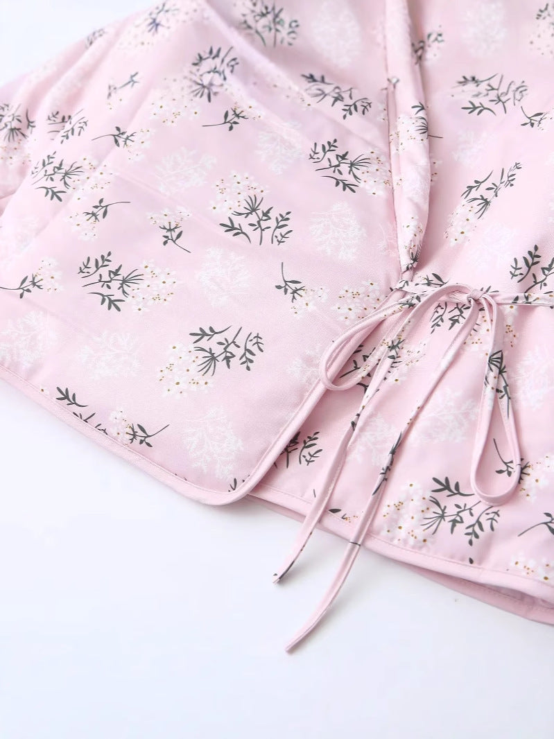 Damen gesteppte Weste im eleganten Blumenprint-Design EB