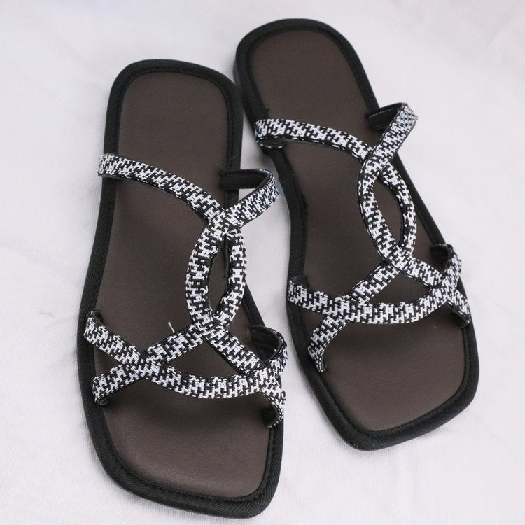 Damen Zehentrenner-Sandalen mit modischem Überkreuz-Design und ergonomischem Fußbett EB