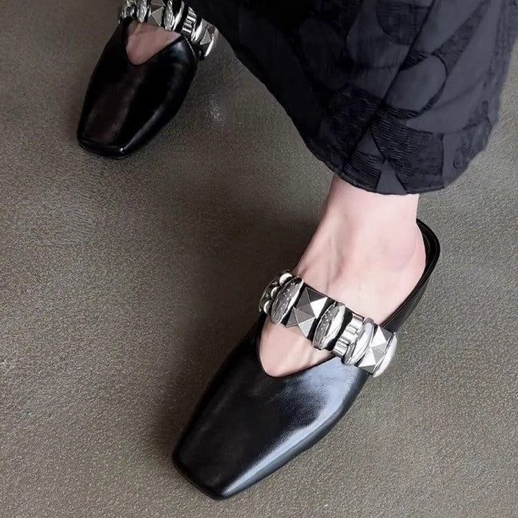 Damen Stiefelette mit glamourös dekoriertem Riemen EB