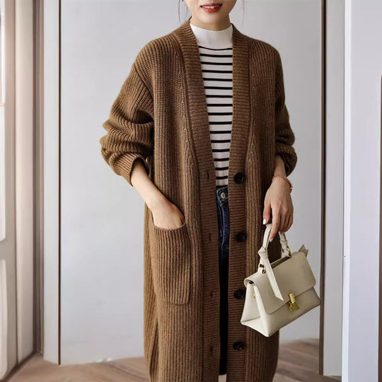 Damen Strickmantel mit praktischen Seitentaschen und eleganten Knopfdetails EB