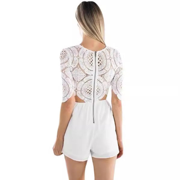 Damen Jumpsuit mit Cut-Outs und eleganten Spitzenärmel EB