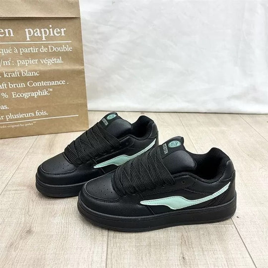 Damen Sportsneaker mit rutschfester Laufsohle und atmungsaktivem Obermaterial EB