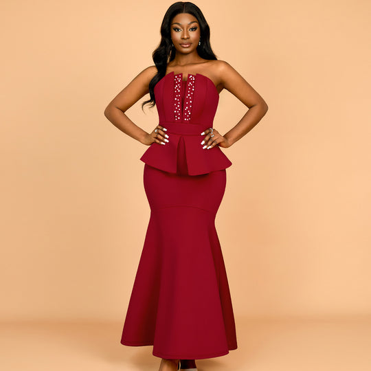 Damen Elegantes Peplum Abendkleid mit herzförmigem Ausschnitt und glitzernden Akzenten EB