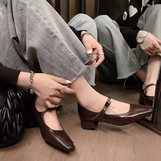 Damen elegante Slingpumps mit modischem Riemchen und komfortablem Blockabsatz EB