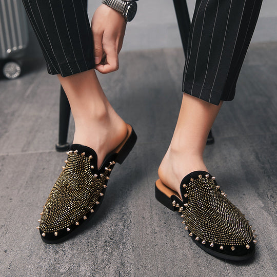Damen Mokassins mit luxuriösen Nieten-Details und weichem Innenfutter EB