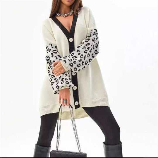 Damen Grobstrick Cardigan mit Leopardenmuster und Knopfdetaillierung EB