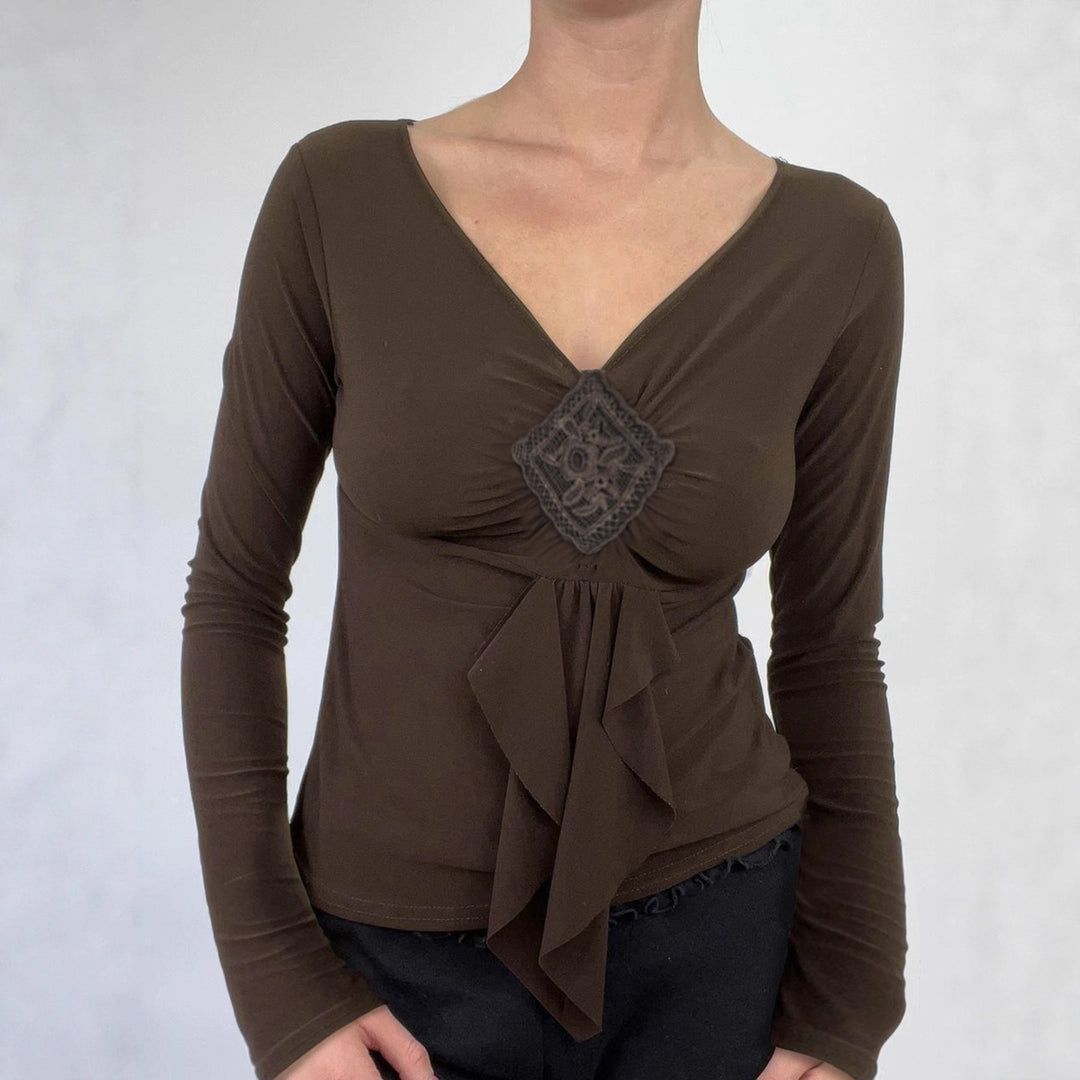 Damen nan figurbetontes Langarmshirt mit Drapé-Vorderteil und gehäkelter Mittelapplikation EB