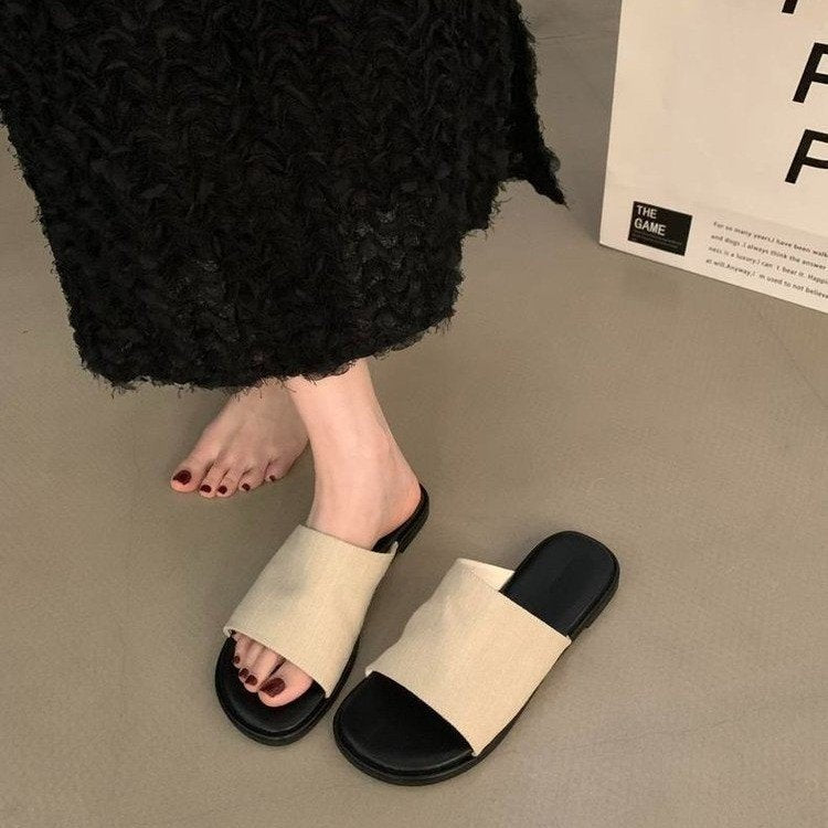 Damen modische Riemchen-Pantoletten mit breitem Fußbett EB