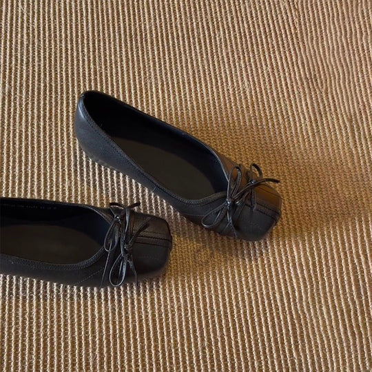 Damen Ballerinas mit verstellbarem Riemchen und bequemer Fersenpolsterung EB