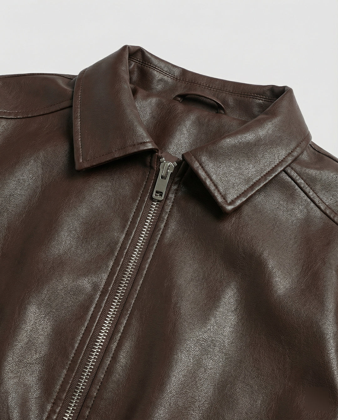 Damen kurz geschnittene Hemdjacke mit Kapuze, großen Pattentaschen und Kordelzugsaum EB