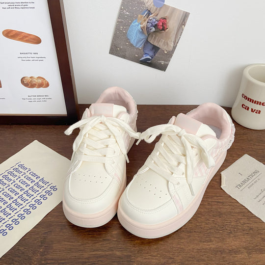 Damen Sneakers mit verspielten Karomustern und dämpfender Sohle EB