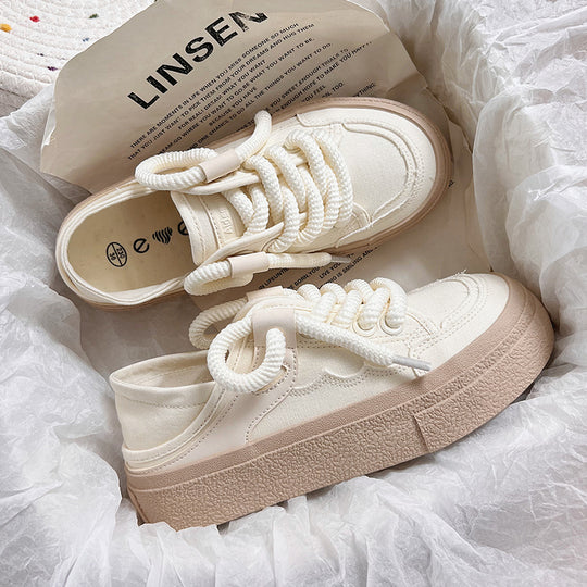Damen Sneaker im lässigen Design mit atmungsaktiver Oberflächenstruktur und rutschfester Sohle EB
