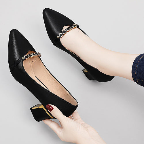Damen Elegante Pumps mit trendy Absatz und modischem Schmuckdetail EB