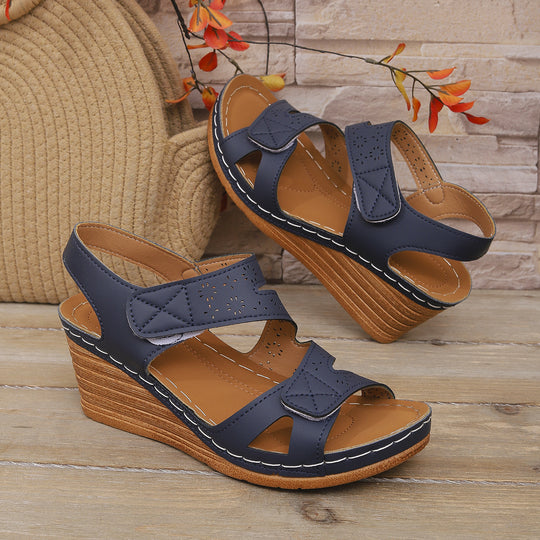 Damen Komfortable und elegante Keil-Sandalen mit verstellbaren Riemen EB