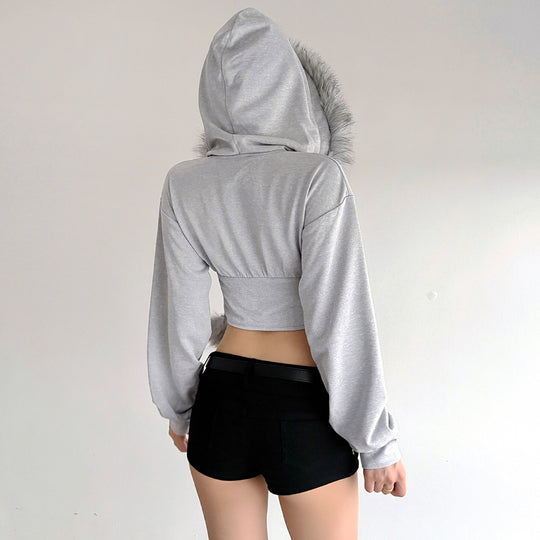 Damen nan kurzes Kapuzen‑Sweatshirt mit Kunstfellbesatz, Reißverschluss und Pompon-Kordeln EB