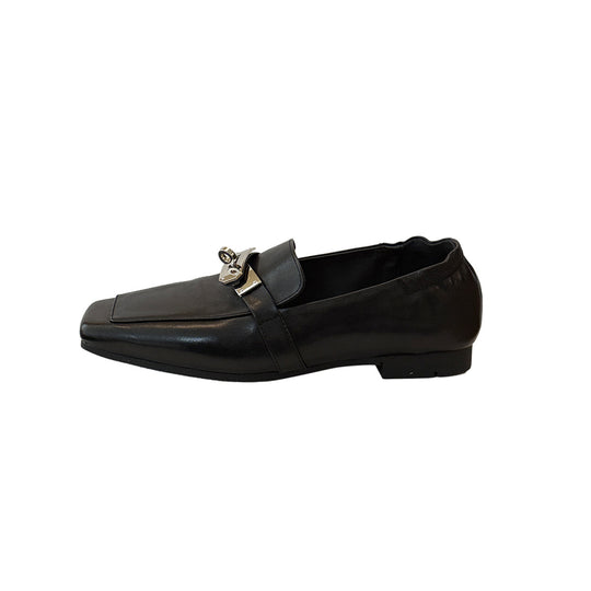 Damen Elegante Mokassins mit modischem Metallverschluss und hochwertiger Leder-Oberfläche EB
