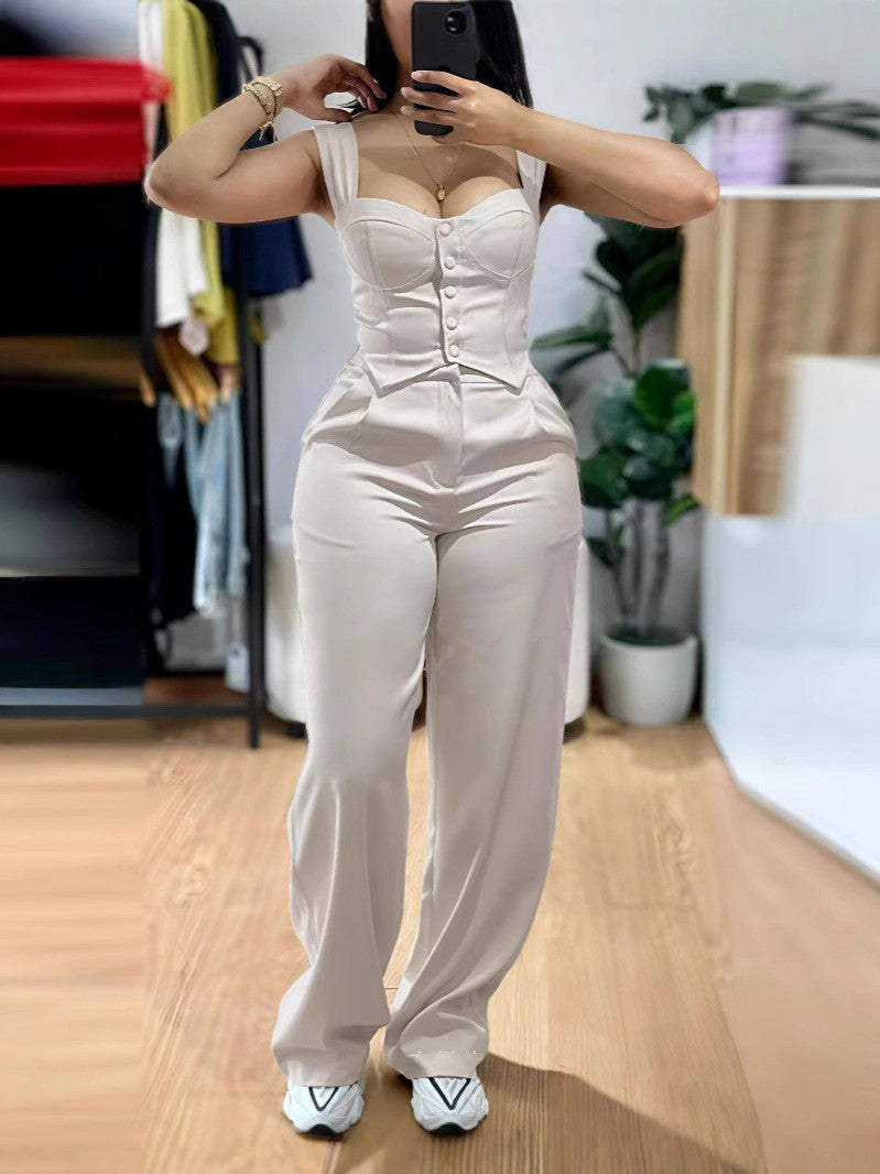 Damen Figurbetonter Jumpsuit mit tailliertem Schnitt und Knopfleiste EB
