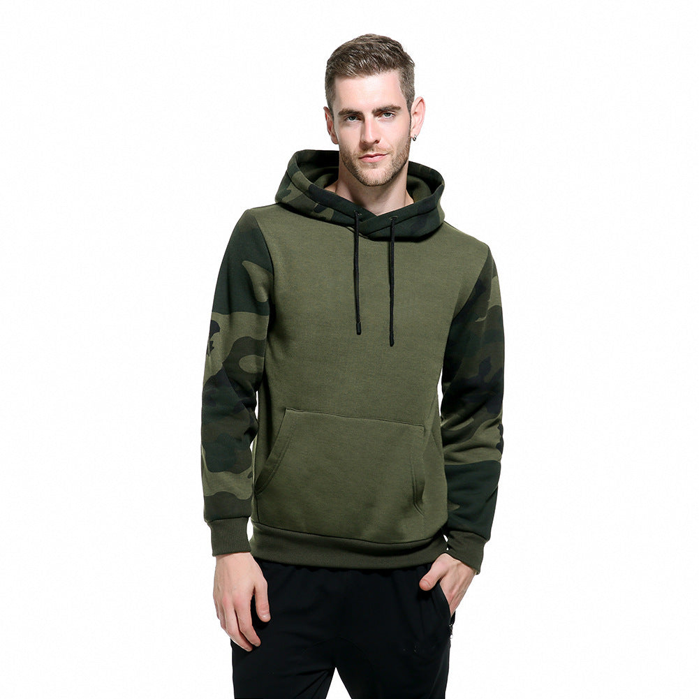 Herren Kapuzenpullover mit modernem Camouflage-Design und praktischen Taschen EB