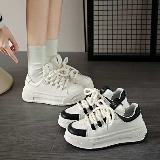 Damen modische Sneakers mit durchgehendem Plateau und elastischen Schnürsenkeln EB