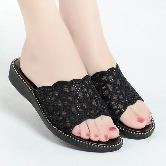 Damen Bequeme und elegante Slipper mit dekorativem Laser-Cut EB