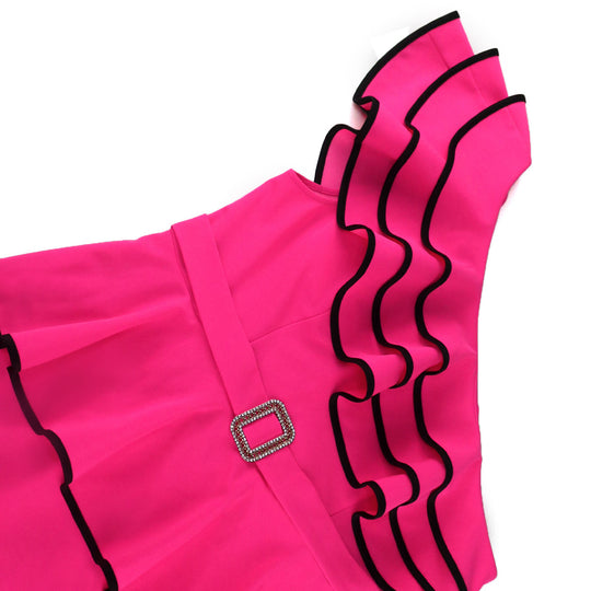 Damen Elegantes Abendkleid mit asymmetrischem Rüschendetail und dekorativem Gürtel EB