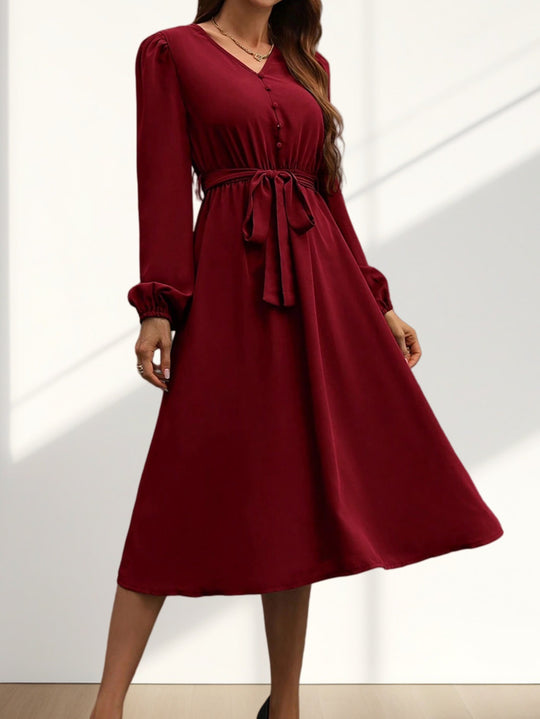 Damen Midikleid mit Taillengürtel und Knopfdetails EB